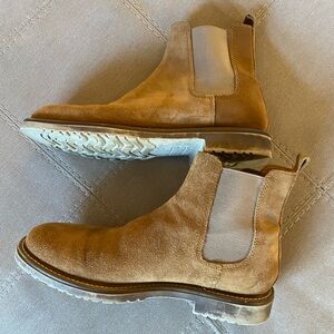 Men's Suede Chelsea Boots - Tan